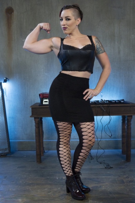 Mistress Kara pornstjerne fin img