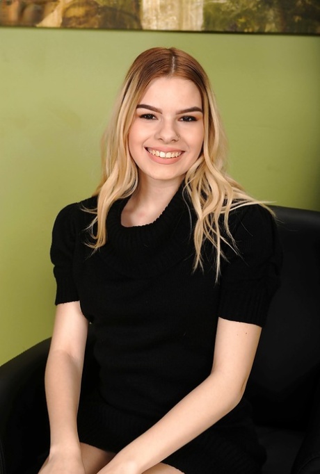 Cora Ora pornstjerne pene arkiv