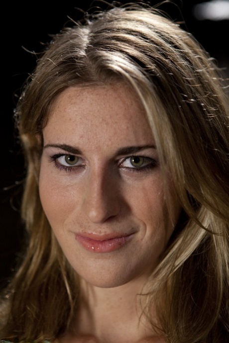 Kara Price naken stjerne samling