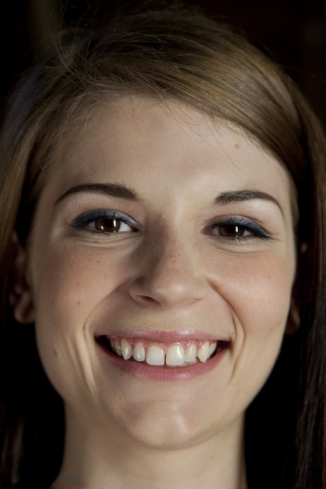 Sensi Pearl perfekt skuespillerinne foto