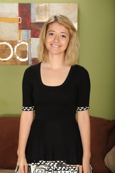 italiensk blondine tar stor kuk vintage topp hd foto