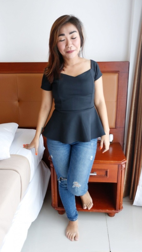 Adelia Ahe pen skuespillerinne bilder